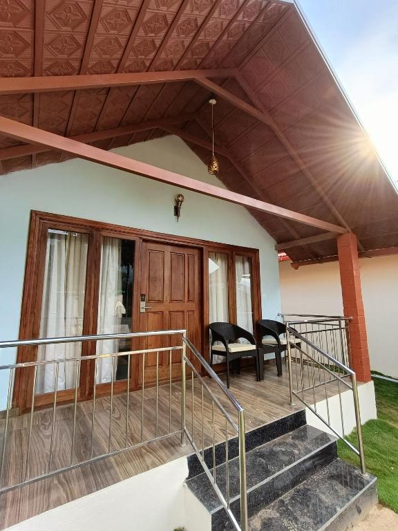 Balkón nebo terasa v ubytování Hill Crest Resort - Coorg