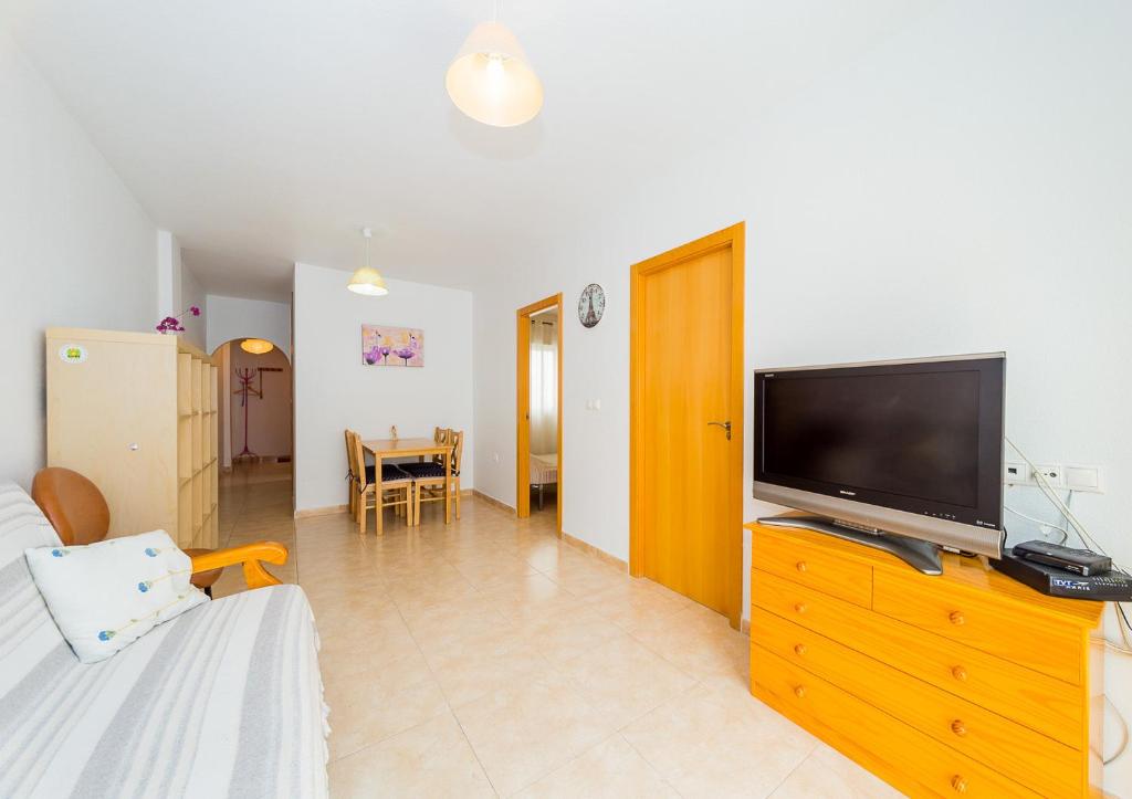 https://cf.bstatic.com/xdata/images/hotel/max1024x768/447800650.jpg?k=444c392de1d56eca6cf99cdc6b8967a6fb03222beb4ae98bb63039aff19ebede&o=&hp=1