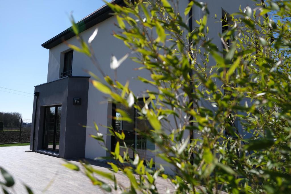 Budova, v ktorej sa vila nachádza