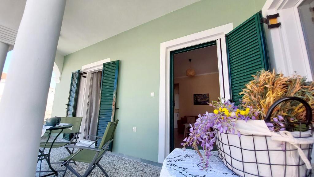 A balcony or terrace at Epameinondas Luxury House