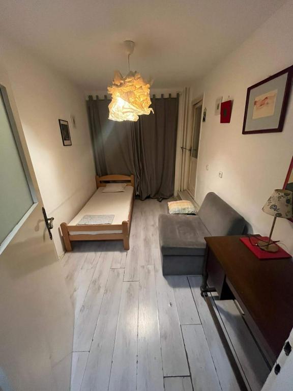 Area soggiorno di Downtown Belgrade Hostel and Apartments