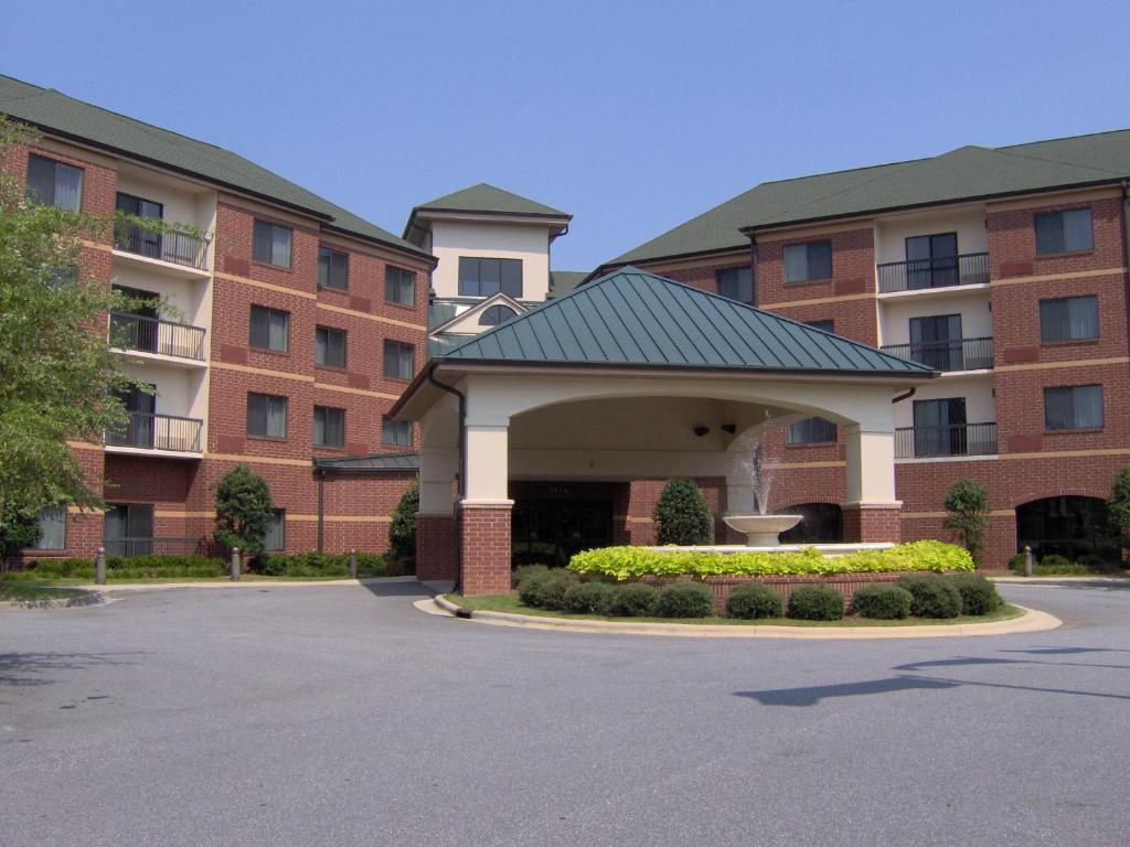 Courtyard by Marriott Hickory photo