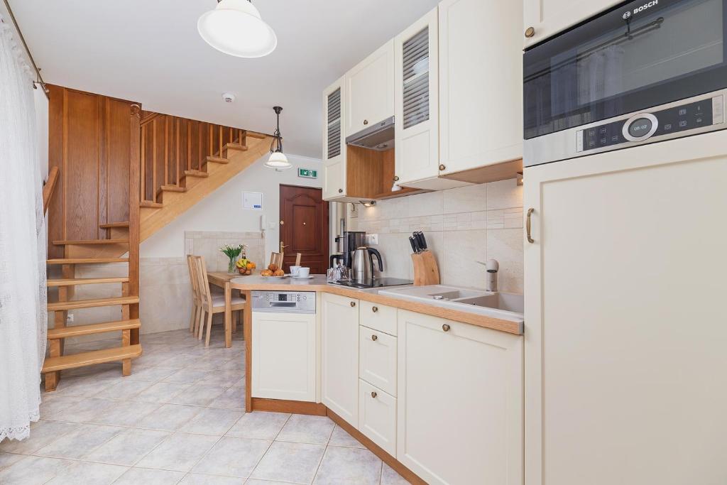 Elegant Apartments - 17