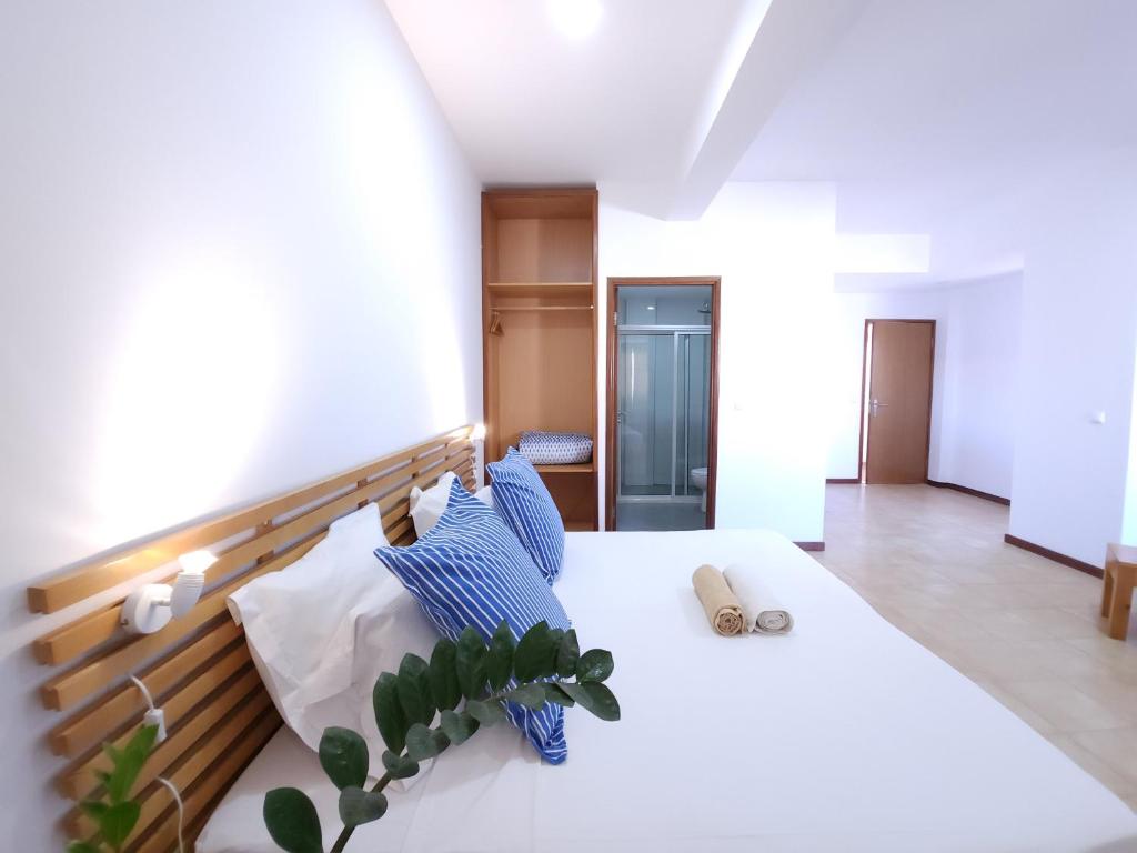 Postel nebo postele na pokoji v ubytování Txada Hostel