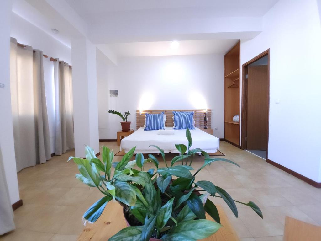 Postel nebo postele na pokoji v ubytování Txada Hostel