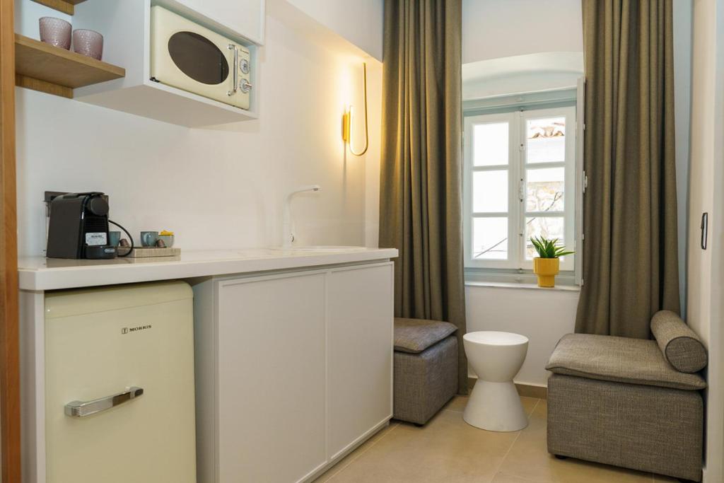 La Vie Hydra Luxury Suites - 11