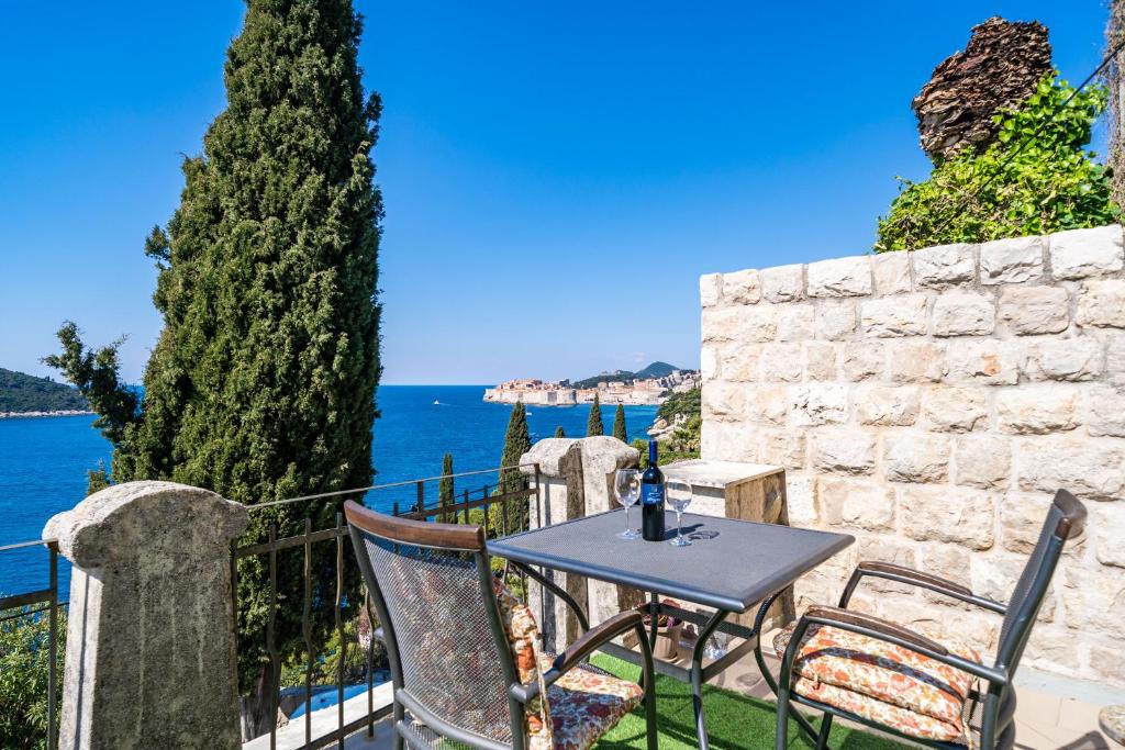 St Jacob Old town & sea view 2
