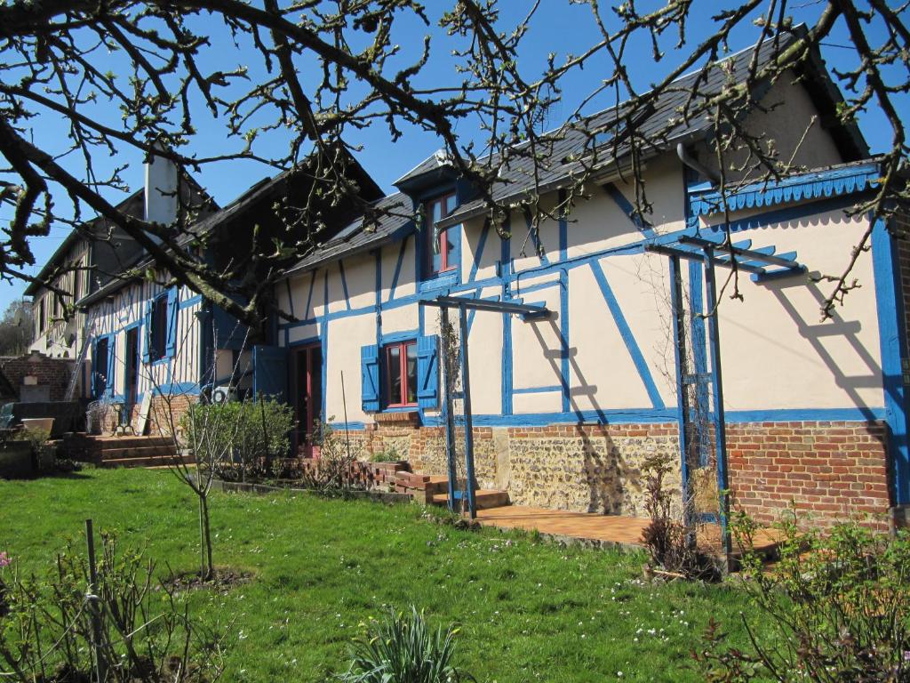 La Roseraie du Prieure - Tweepersoonskamer Met Uitzicht Op De Tuin