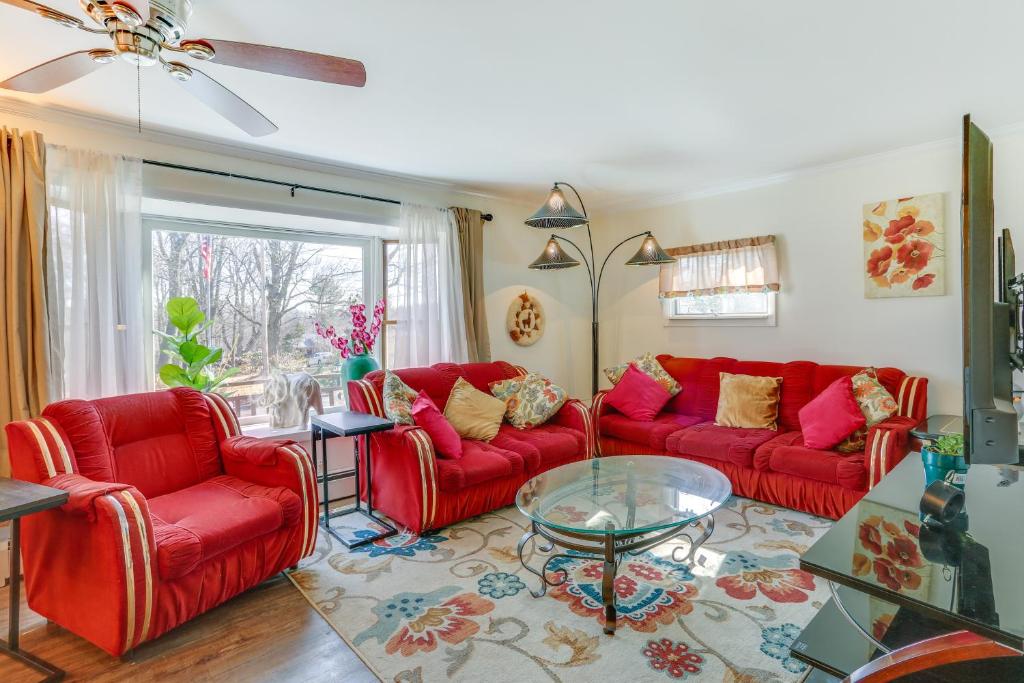 Gallery image of Milford Family Home with Koi Pond and Porch! in West Milford