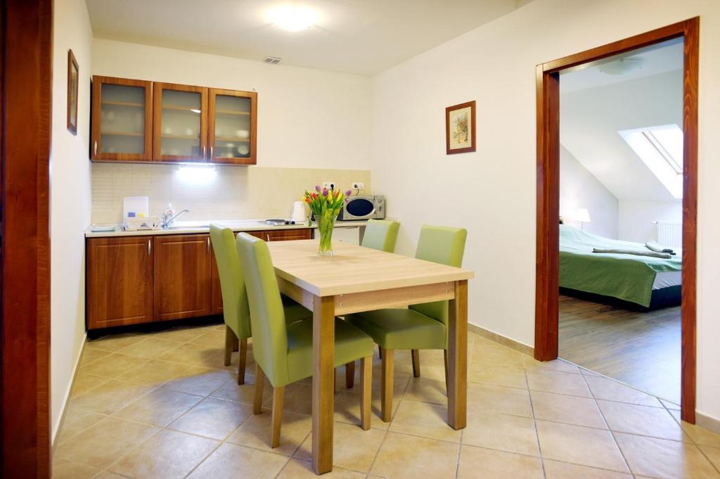 Kuchyňa alebo kuchynka v ubytovaní Corner Apartman Eger