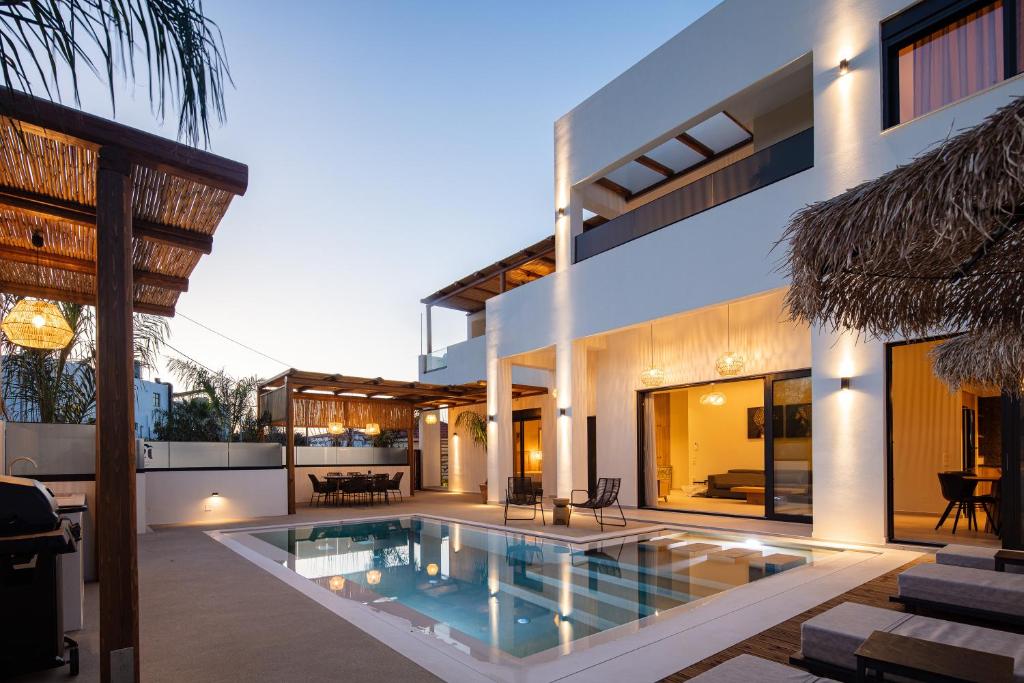 Thumbnail for Luxury Self-Sufficient Apartments With Private Pool And Private Party Planner