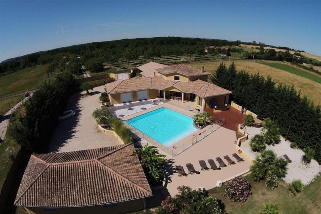 Photo de la galerie de l'établissement VILLA Maoni, à Agnac