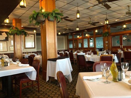 Gaido's Seaside Inn photo