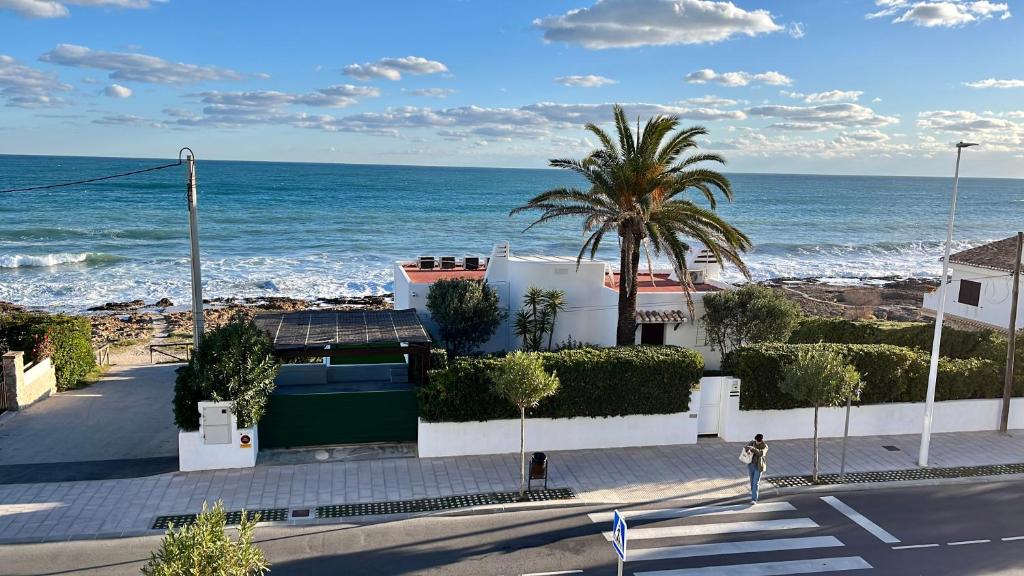 A general sea view or a sea view taken from Az apartmant