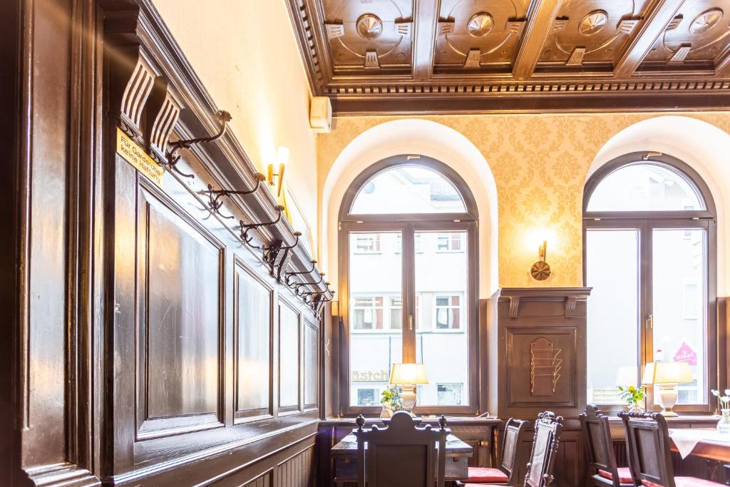 Posezení v ubytování Hotel Mauritius - Im Herzen von Crimmitschau - Frühstück buchbar - Restaurant - Café - Fahrradbox