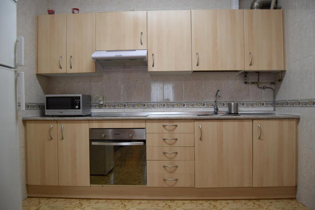 Kuchyň nebo kuchyňský kout v ubytování Casa Rural Javier