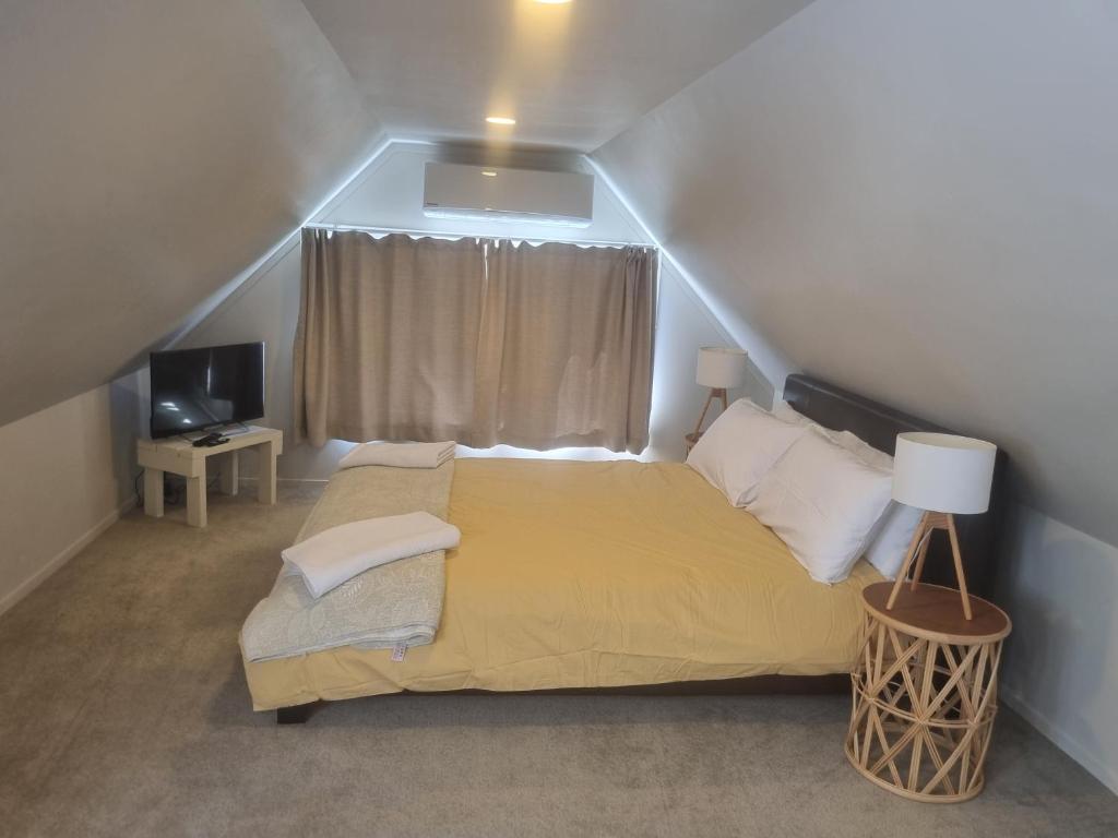 Redwoods Character Cottage & Studio - Resim 41