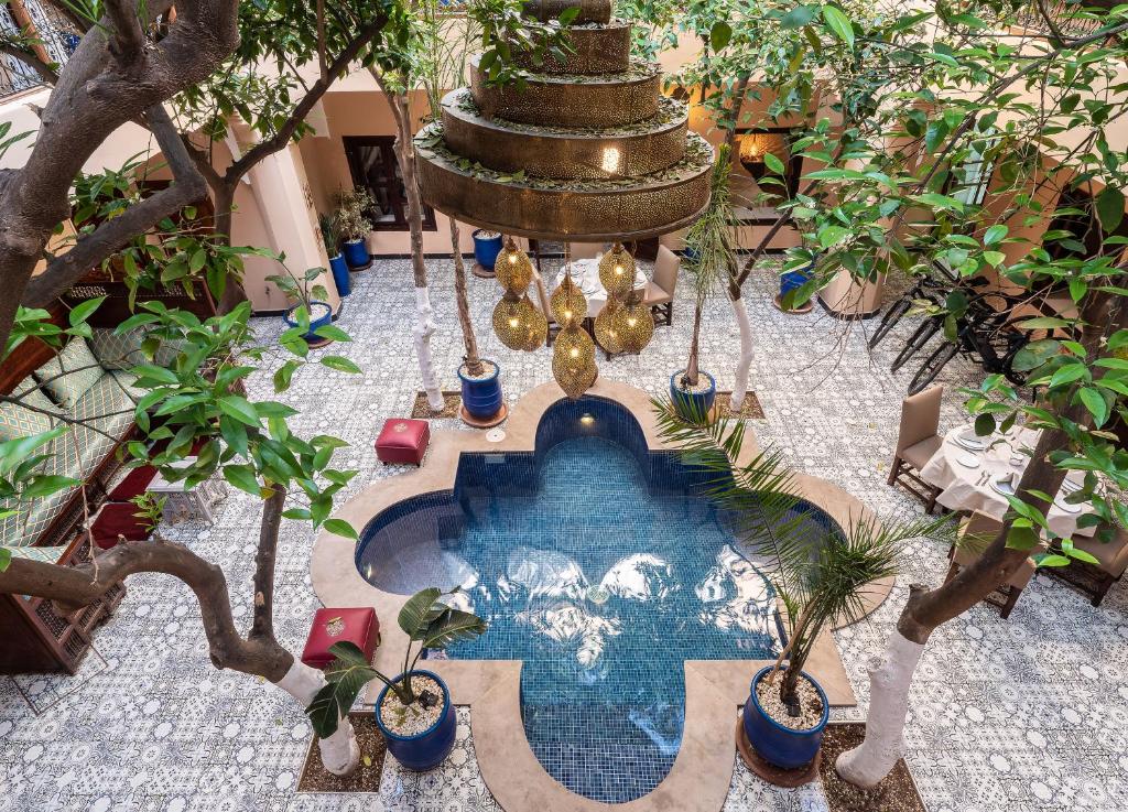 Bazén v ubytování Riad Dar El Médina - Heated Swimming pool, jacuzzi & Spa nebo v jeho okolí