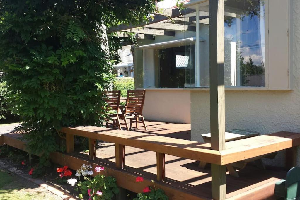 Redwoods Character Cottage & Studio - Resim 12