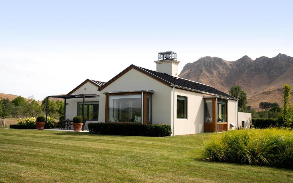 Craggy Range Luxury Vineyard Retreat - Resim 22