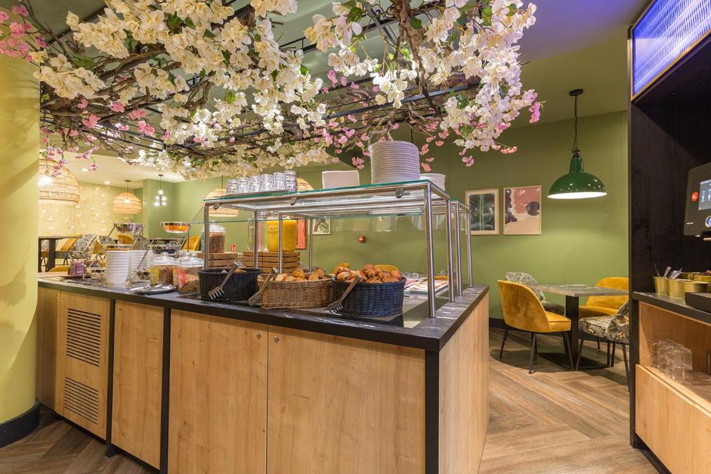 Leonardo Hotel Antwerpen - Resim 23