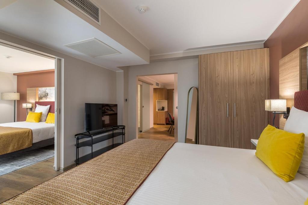 Leonardo Hotel Antwerpen - Resim 42