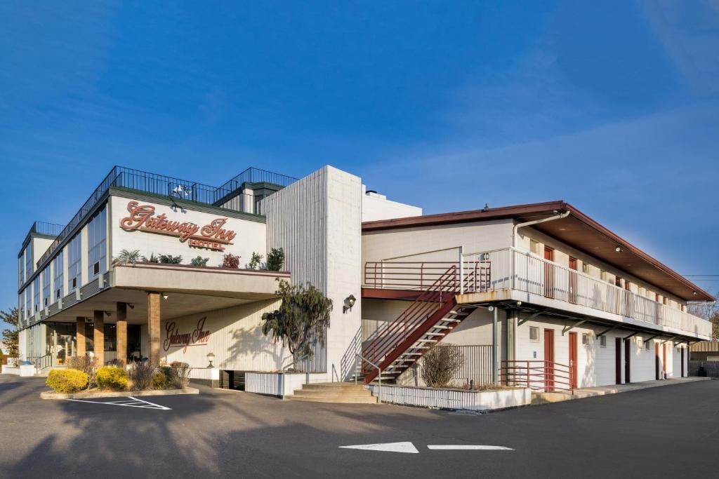 El edificio en el que está la posada