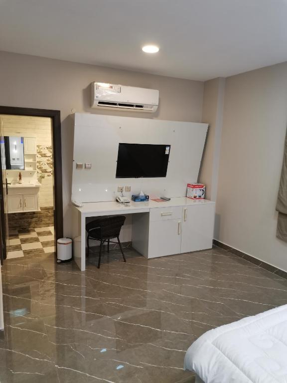 مارينا للغرف الفندقية - Sala Familiar Con Vista Al Mar Lateral