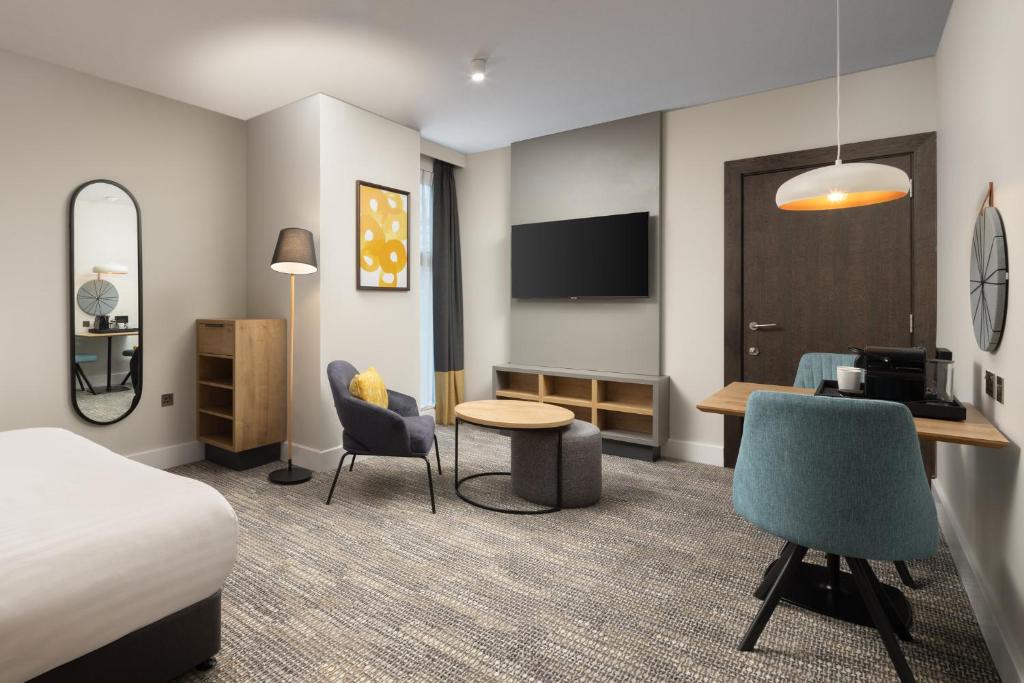 Staybridge Suites London-Vauxhall, an IHG Hotel - Studio Queen Suite-可访问