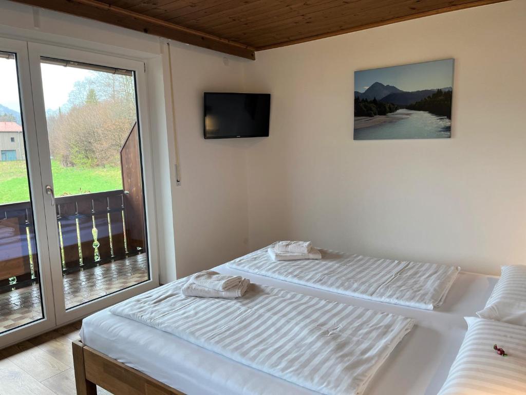 Gästehaus Forggensee - 8