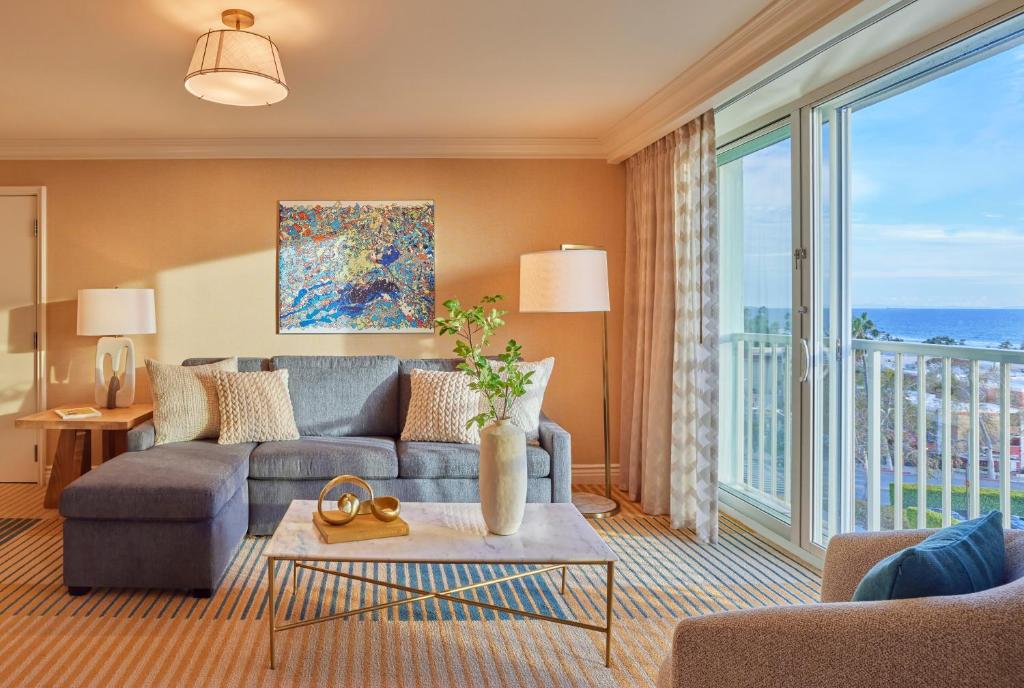 Viceroy Santa Monica - Palmetto King Suite