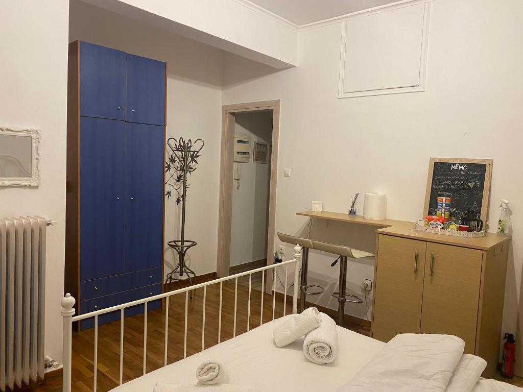 Posteľ alebo postele v izbe v ubytovaní Modern, ideally located studio apartment