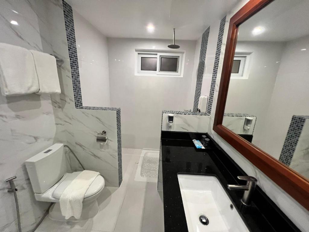 Koupelna v ubytování Aira Boracay Hotel