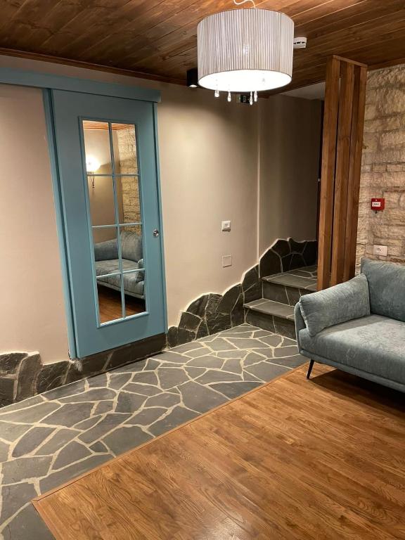 Predel za sedenje v nastanitvi Palorto Hotel