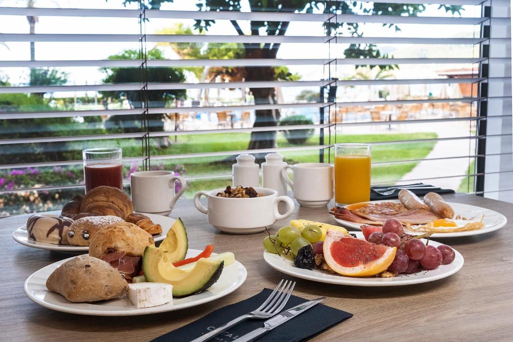 Catalonia Ses Estaques - Adults Only, Santa Eularia des Riu ...