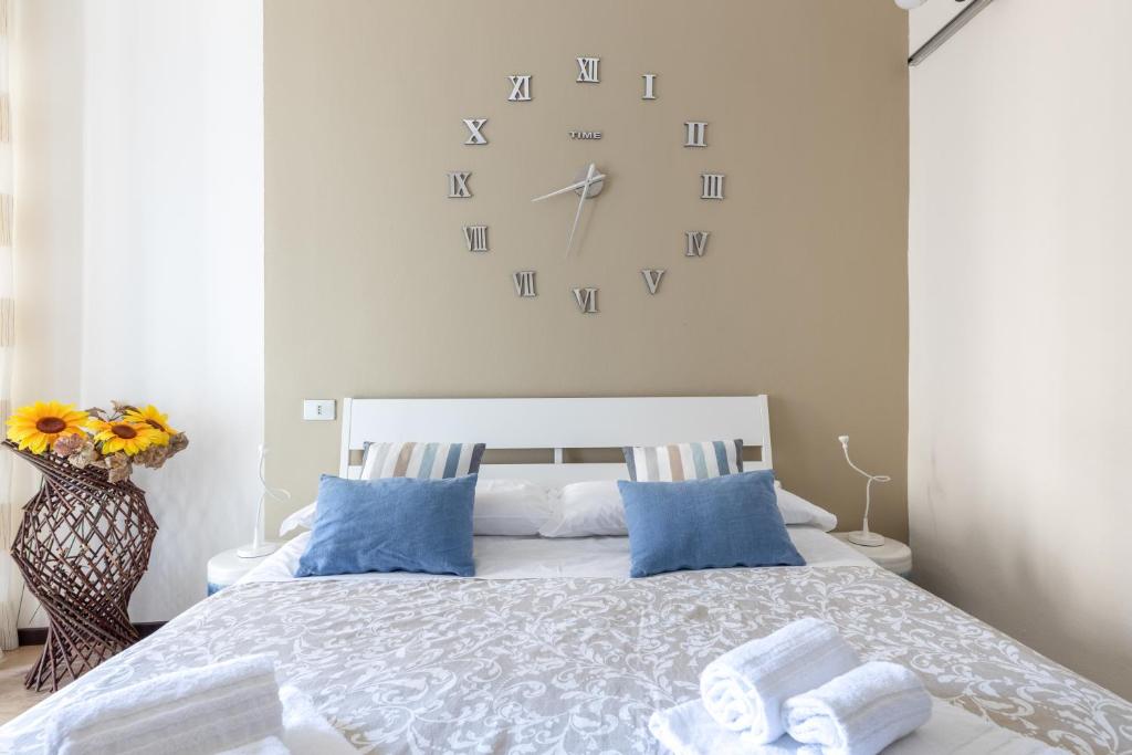 La casa di carta in piazza stesicoro - 7