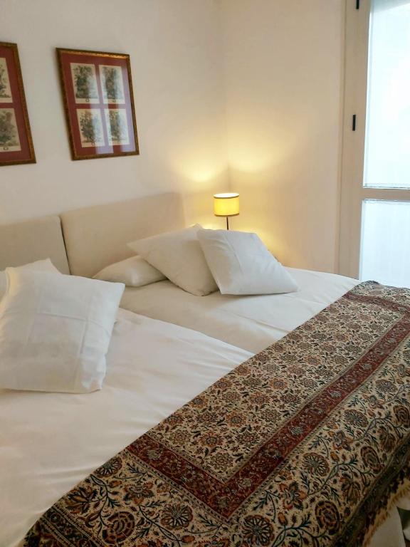 A bed or beds in a room at bt6gallos