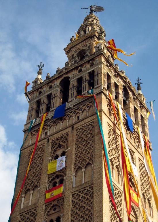 Kép bt6gallos szállásáról Sevillában a galériában