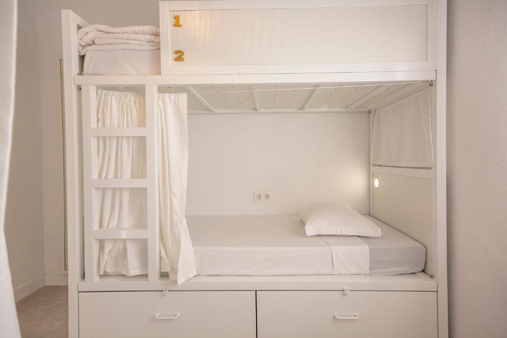 Sun Lovers Hostel - 14