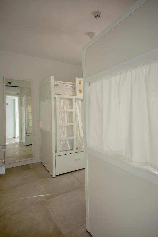 Sun Lovers Hostel - 12