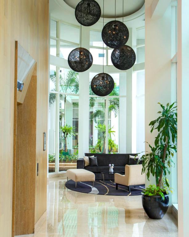 Posezení v ubytování Fraser Residence Sudirman Jakarta