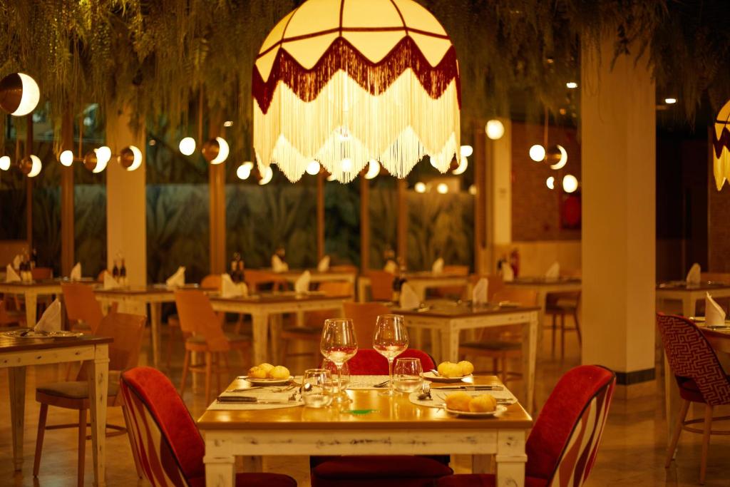 Restaurace v ubytování Dreams Lanzarote Playa Dorada Resort & Spa