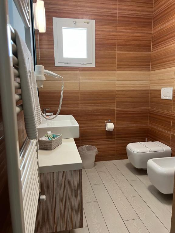 Koupelna v ubytování Tabù Hotel