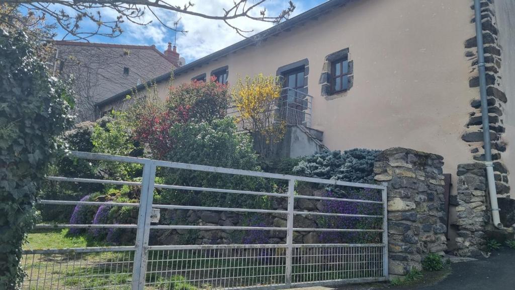 L'Oustalou - WIFI - Jardin - Campagne - Casa Con 2 Camere Da Letto