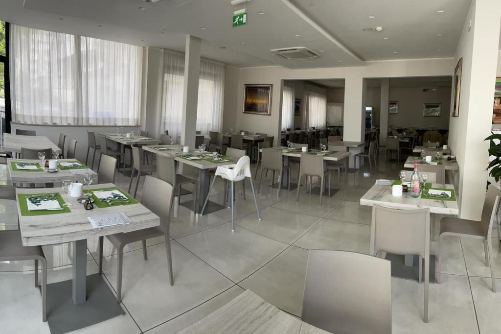 Restaurace v ubytování Hotel Astra