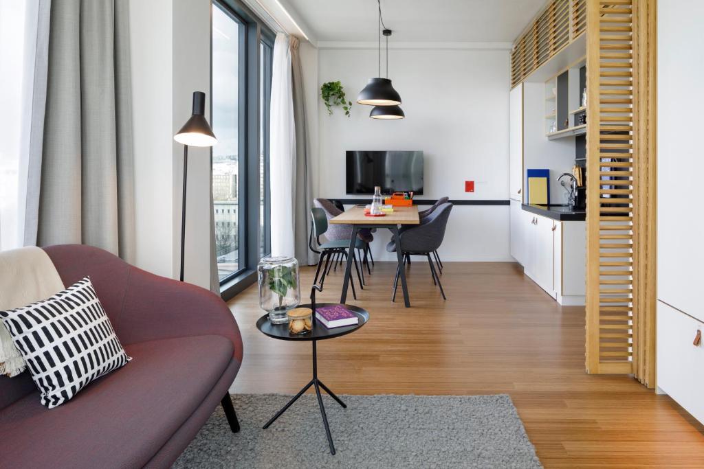 Zoku Paris - 13