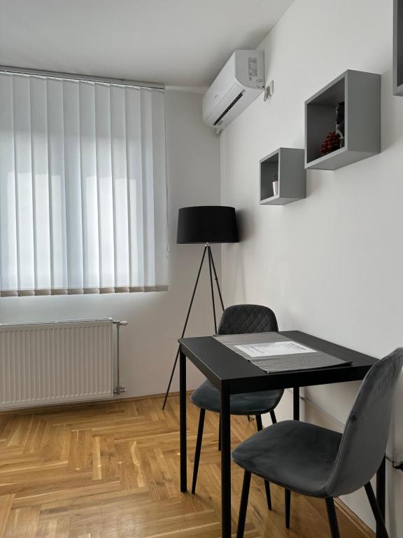 Aura Apartment