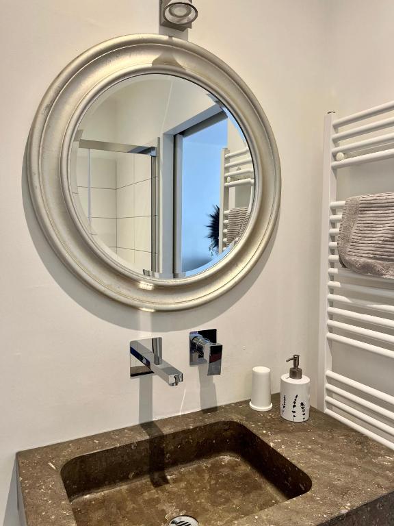 LA COUR CARREE - chambres d'hôtes - 14