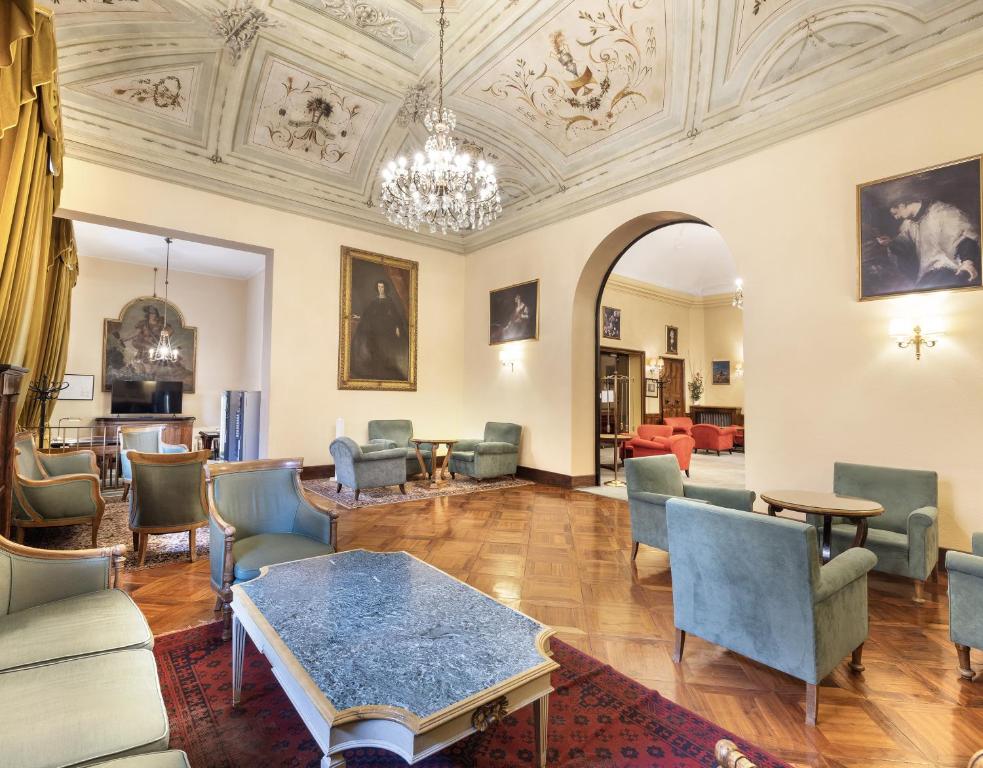 Posezení v ubytování Hotel Palace Bologna Centro
