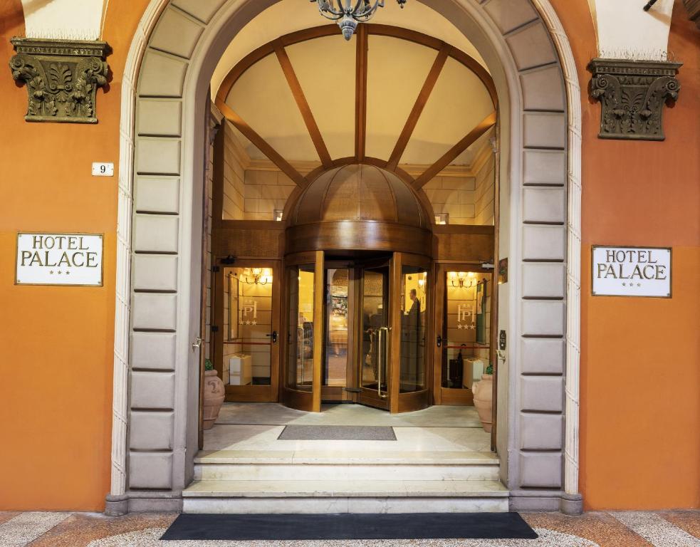 Exteriér nebo vchod ubytování Hotel Palace Bologna Centro